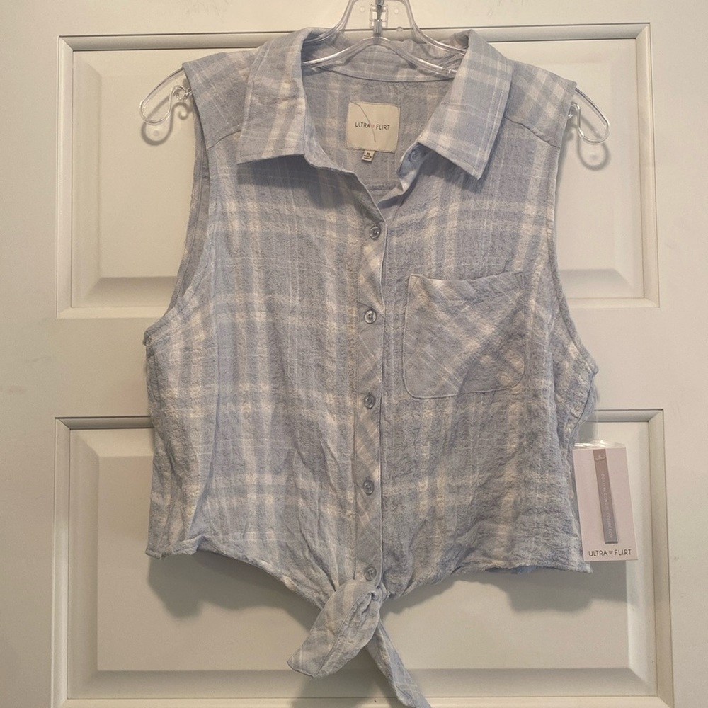 Cropped button up blouse